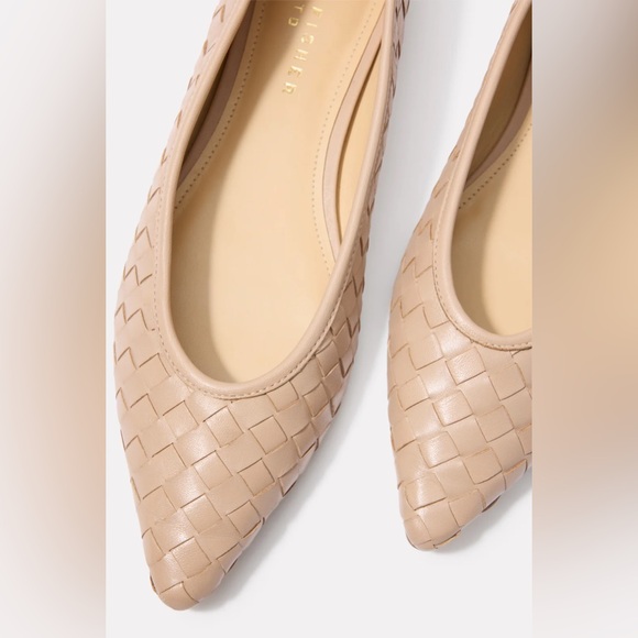 TUCKERNUCK Marc Fisher Light Latte Damaria Woven Leather Pointed Flats Size 8.5 - Picture 4 of 11